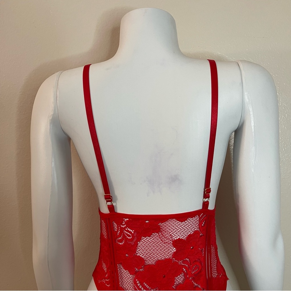 Red lace crisscross removable pads teddy bodysuit - Picture 8 of 11